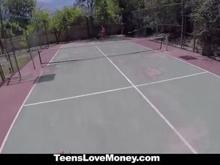Teenslovemoney - теніс streetwalker трахає для готівка