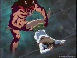 Hentai poli golpeado por un masivo beast