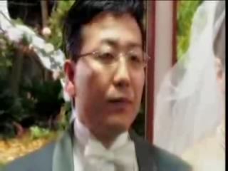 Jepang pengantin perempuan apaan oleh di hukum di pernikahan hari