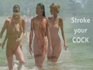 Nuda spiaggia moda film